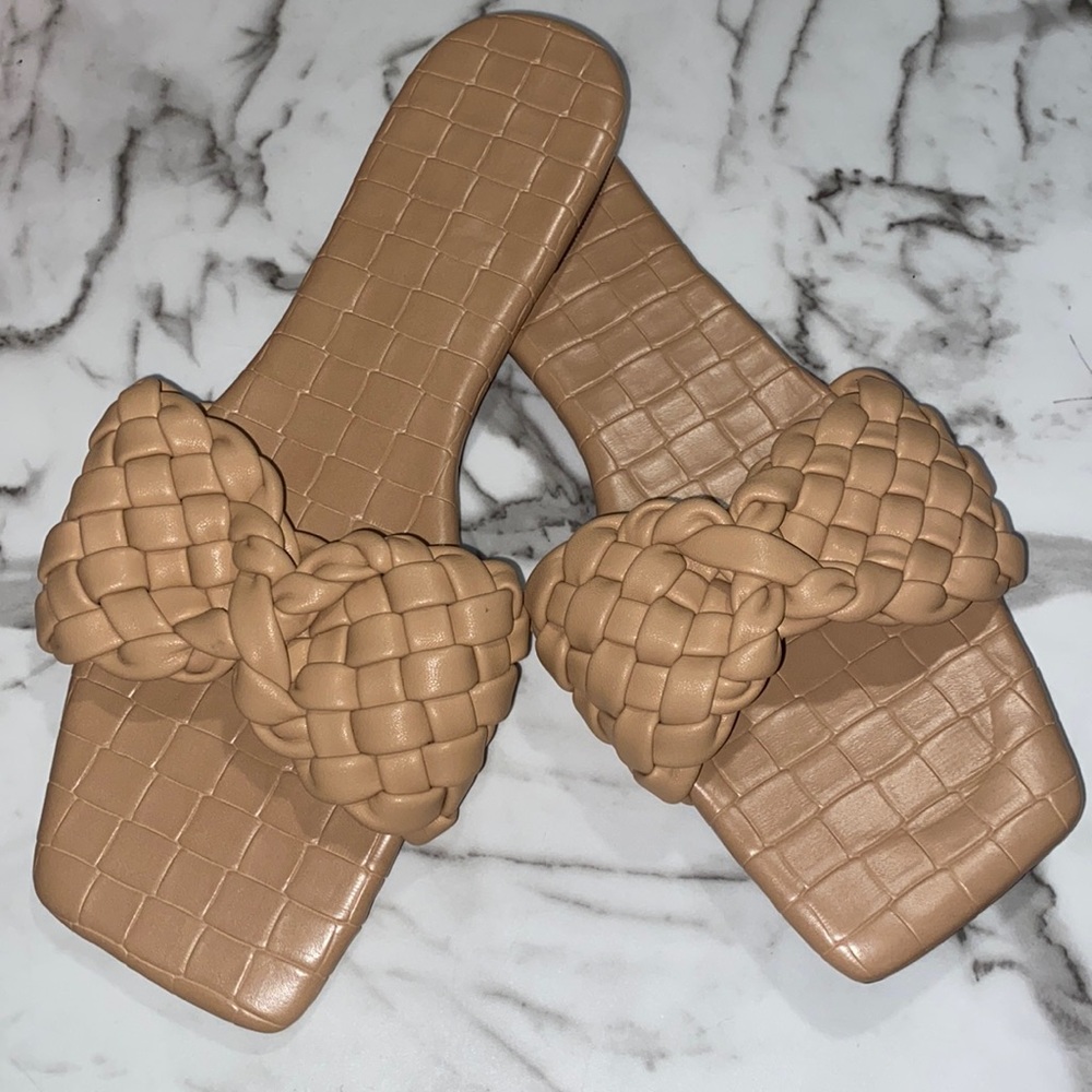 4/$20🚨✨NEW✨ Braided Slip-On Sandals